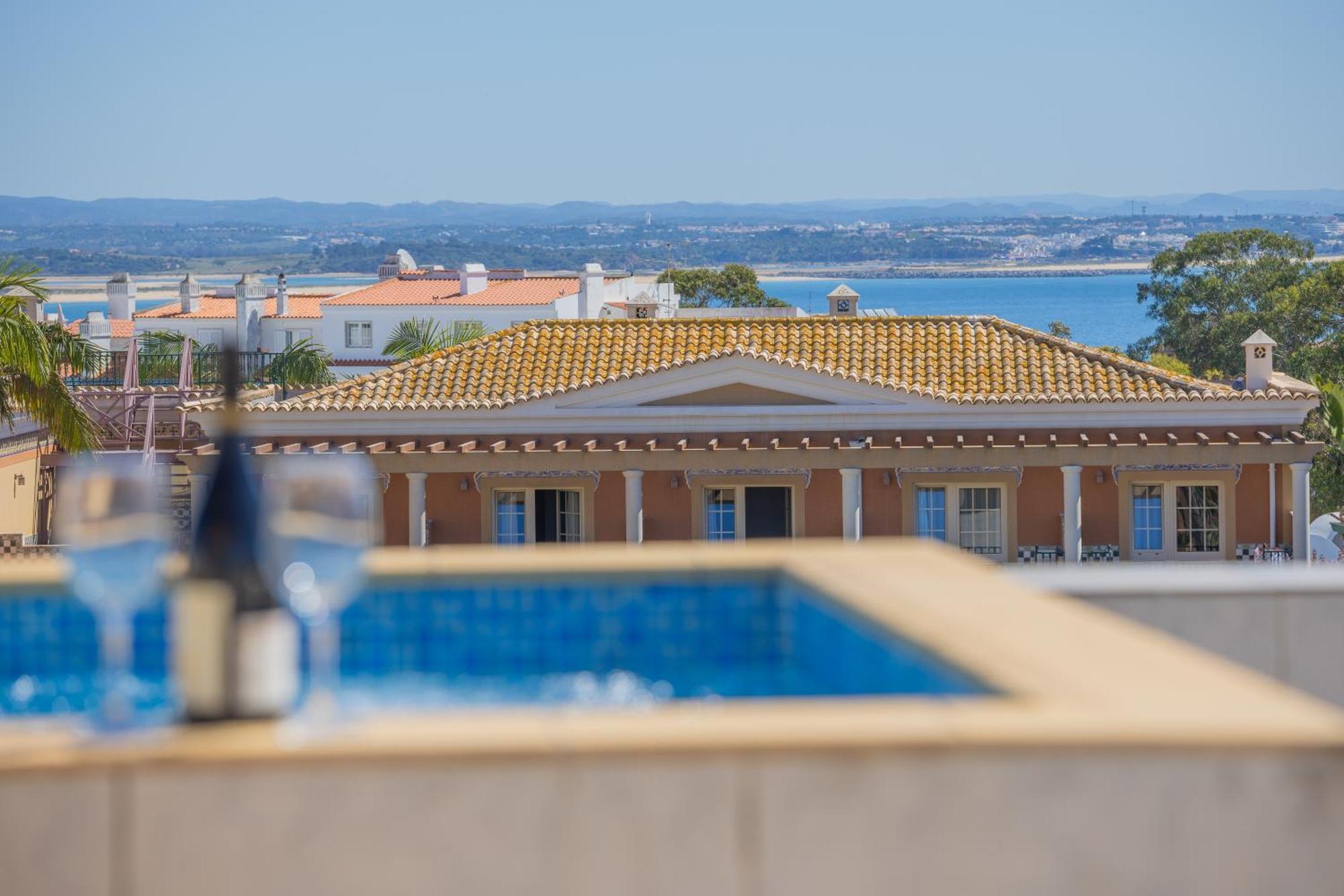 Bed & Breakfast Bb Dona Ana Lagos