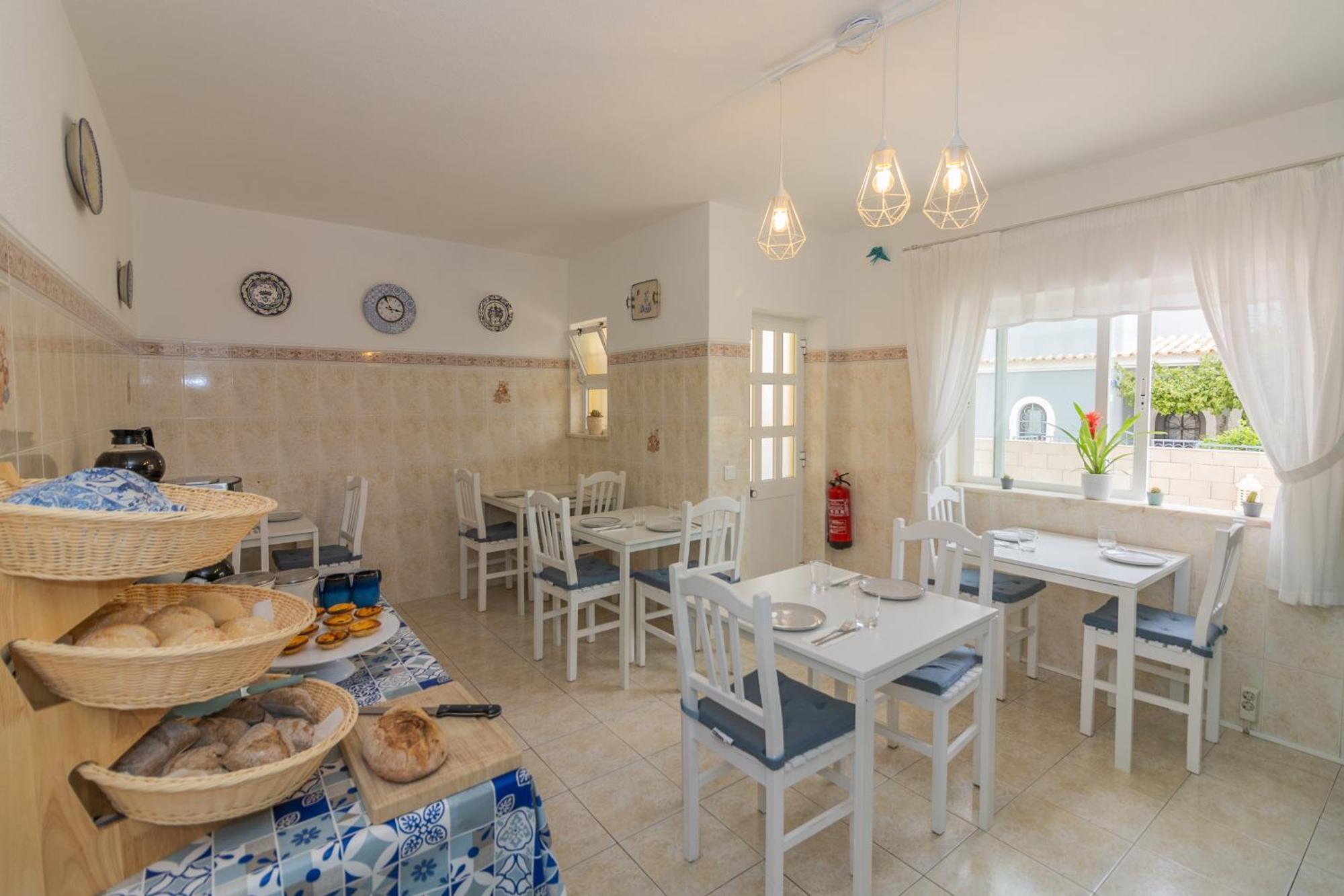 Bed & Breakfast Bb Dona Ana Lagos